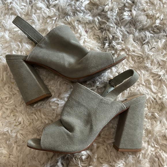 Chinese laundry platform heels light green size 6 sued - Picture 5 of 5